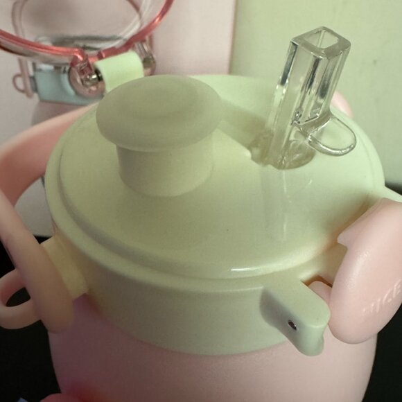 Sanrio Licensed My Melody Pink Water Bottle 1050mL - Picture 3 of 6